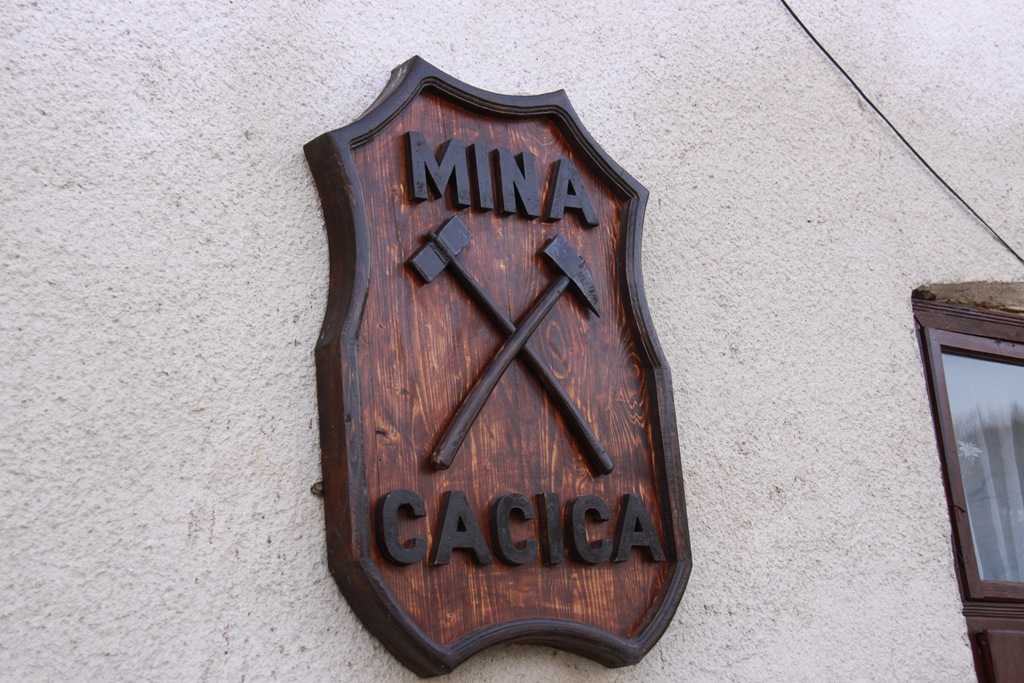 Mina Cacica