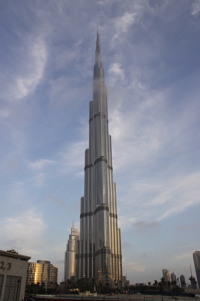 Burj Khalifa Dubai - cea mai inalta cladire din lume