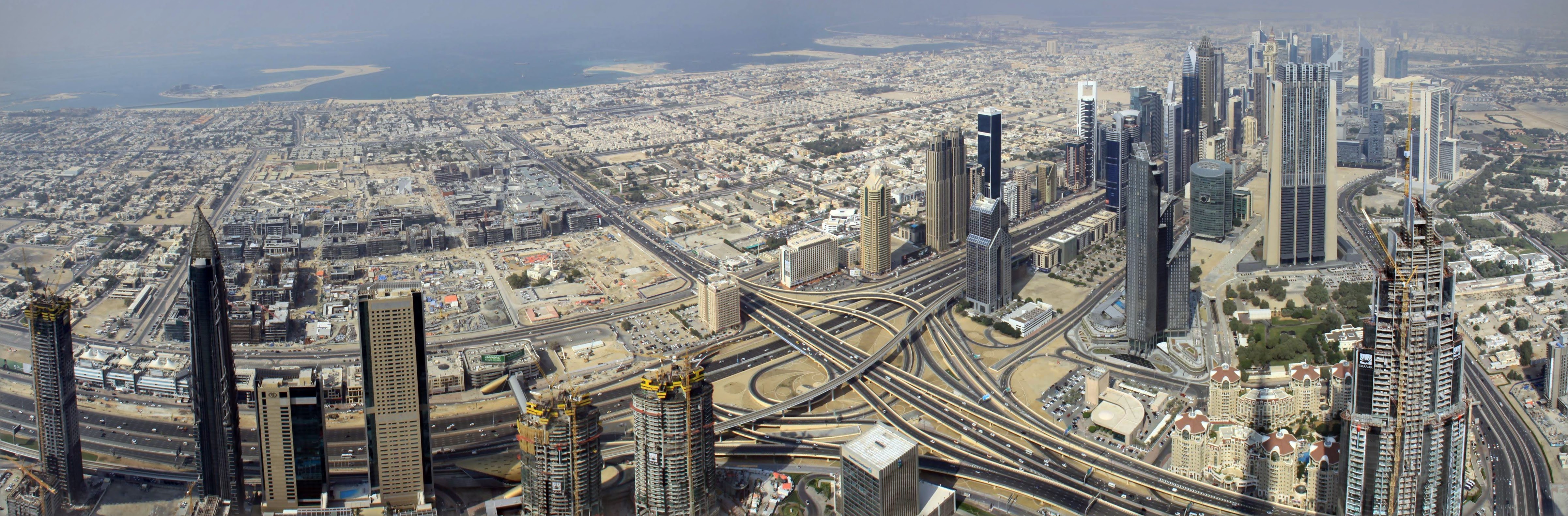 Dubai Downtown panorama